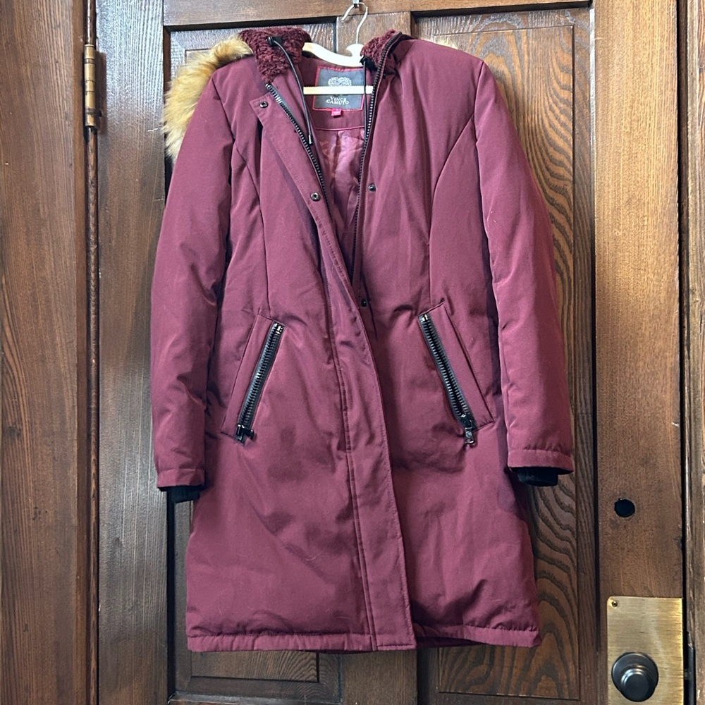 Vince Camuto Maroon Puffer Coat with Faux Fur Trim